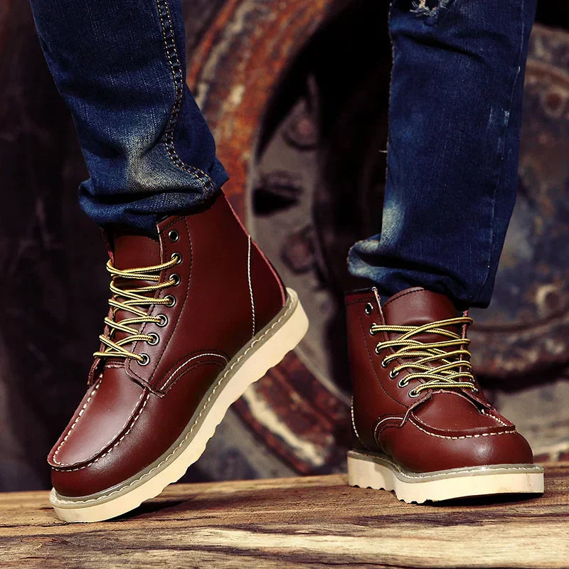 Elegante og slitesterke Rugged Retro Short Boots i lær for moderne menn