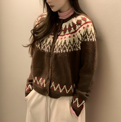 Dame Strikket Cardigan - Fair Isle Mønster - Langermet - Knappestolpe - Myk og Komfortabel
