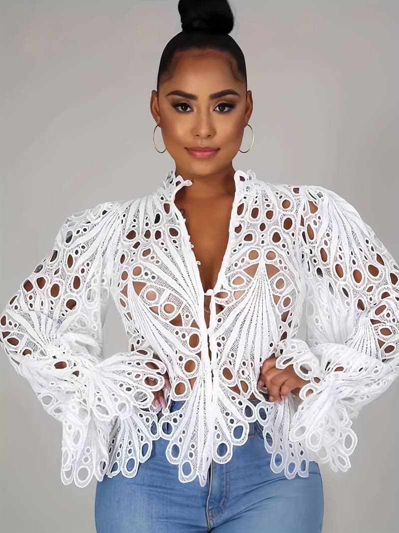 Damebluse - Elegant Blonder - Langermet - Rund Hals - Knappelukking