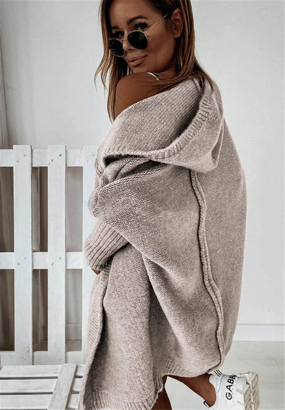 Women's Cardigan – Oversized Fit – Knitted Wool Blend – Hood and Open Front