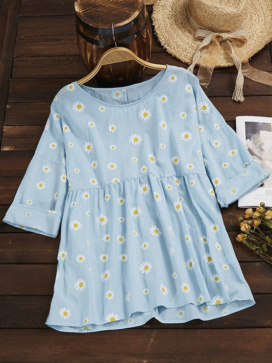 Women's Top – Relaxed Fit – Floral Pattern – Short Sleeve – Breathable Fabric