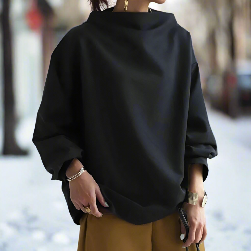 Women's Sweater - Oversized Fit - Long Sleeves - Soft and Comfortable Fabric