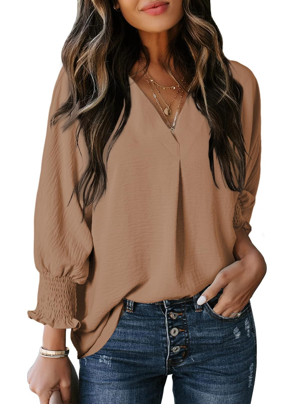 Women's T-shirt – V-neck – 3/4 sleeves – Loose fit – Soft knit – Everyday use