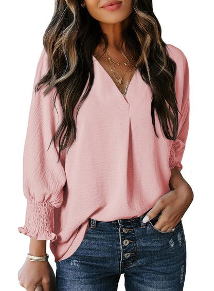 Women's T-shirt – V-neck – 3/4 sleeves – Loose fit – Soft knit – Everyday use