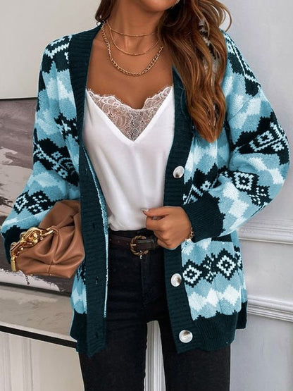 Women's Coat in Soft Knit – Oversized Fit – Ethnic Pattern – Knee-Length with Buttons