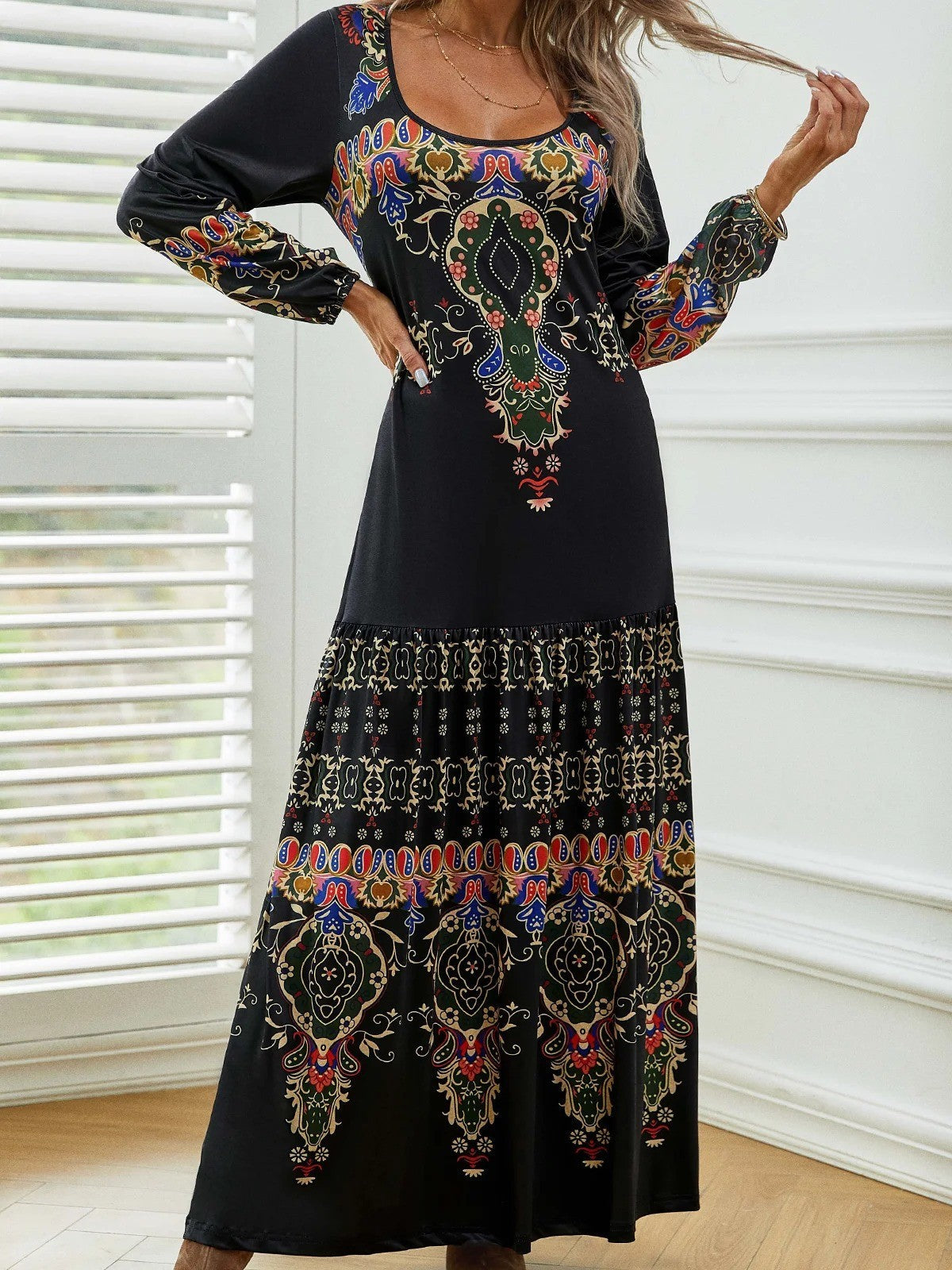 Women's Maxi Dress – Vintage Pattern – Long Sleeved – Relaxed Fit – Breathable Fabric