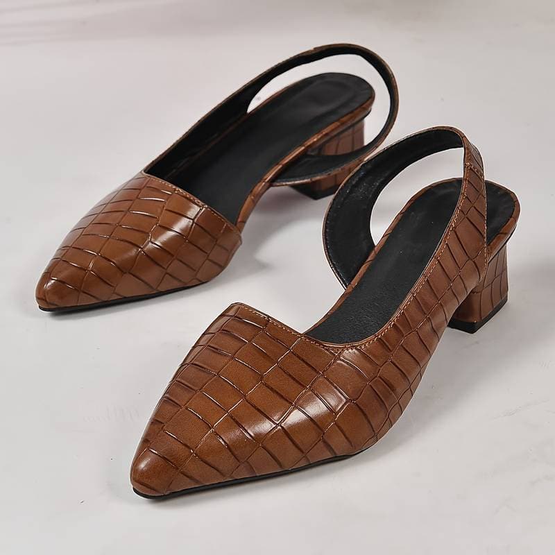 Damesko Slingback Hæler – Spiss Tå – Krokodillepreget Skinn – Blokkhæl Eleganse