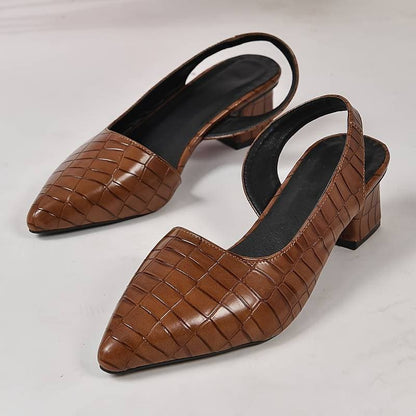 Damesko Slingback Hæler – Spiss Tå – Krokodillepreget Skinn – Blokkhæl Eleganse