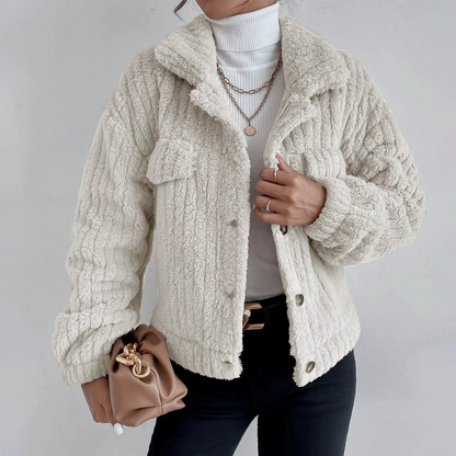 Women's Teddy Jacket – Oversized Fit – Soft Texture – Short Length – Button Closure
