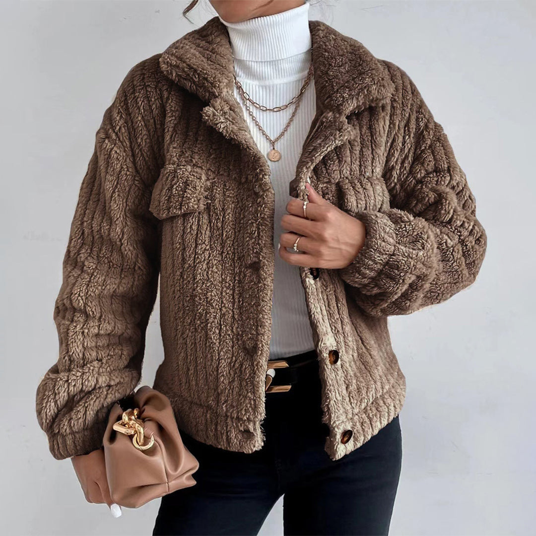 Women's Teddy Jacket – Oversized Fit – Soft Texture – Short Length – Button Closure