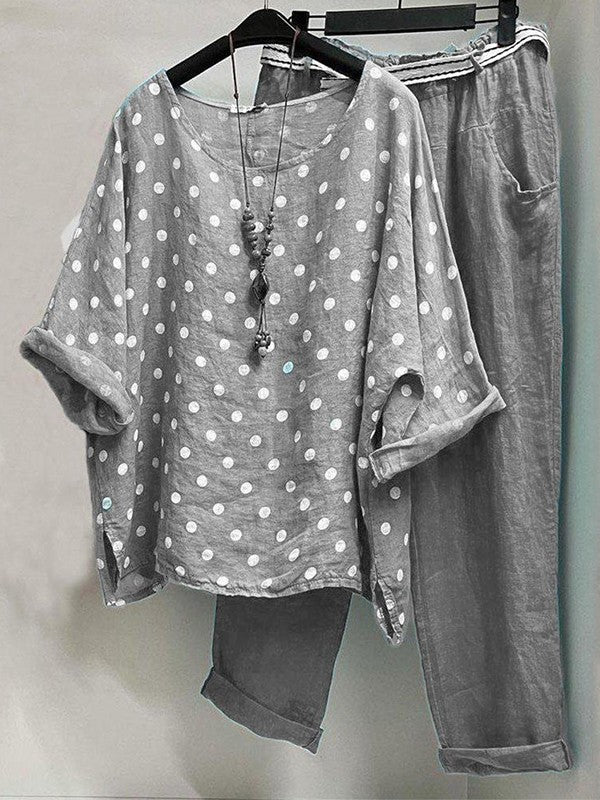 Women's Two-Piece Set – Relaxed Fit – Polka Dot Top – Elastic Pants in Soft Fabric