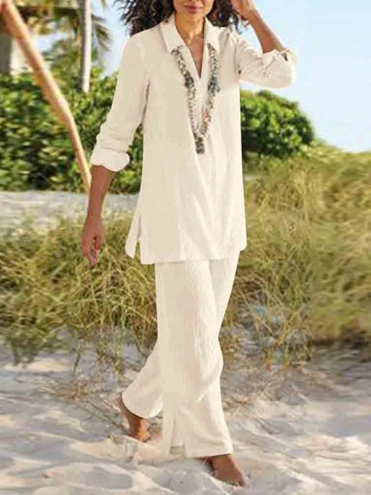 Women's Two-Piece Set – Relaxed Fit – V-Neck Top – Long Sleeves – Breathable Fabric