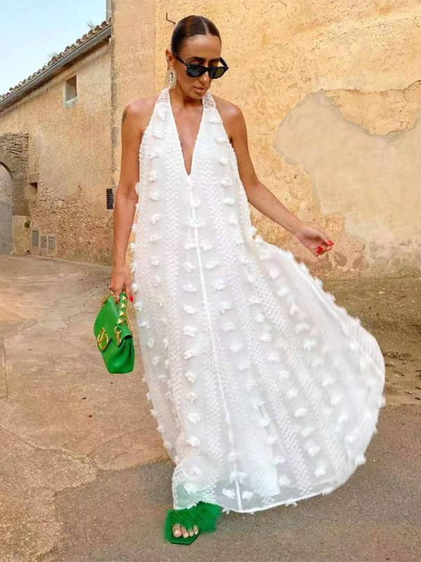 Women's Maxi Dress – A-line Shape – Halterneck – Transparent Fabric – 3D Flower Decoration