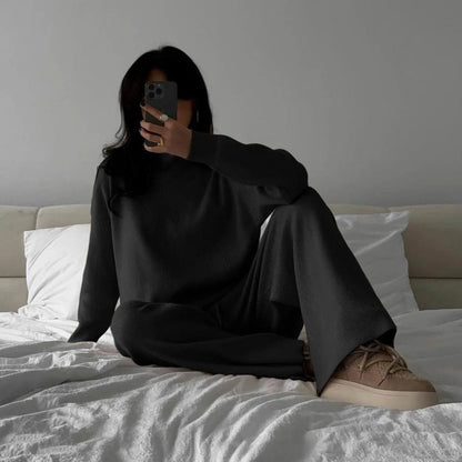 Women's Loungewear Set – Oversized Fit – Ribbed Knit – High Neck – Wide Legs