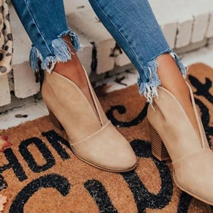 Women's Ankle Boots – Close Fit – Matte Finish – Block Heel – V-Neckline