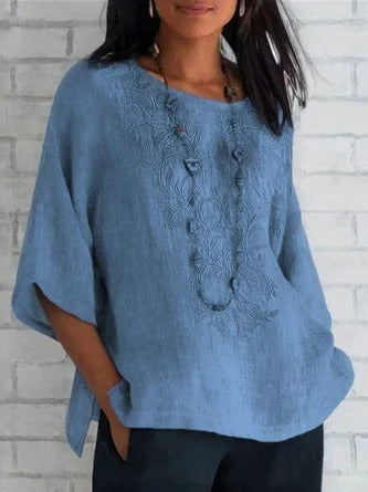 Blouse woman – Relaxed fit – Natural fibers – Embroidered front – Short sleeves
