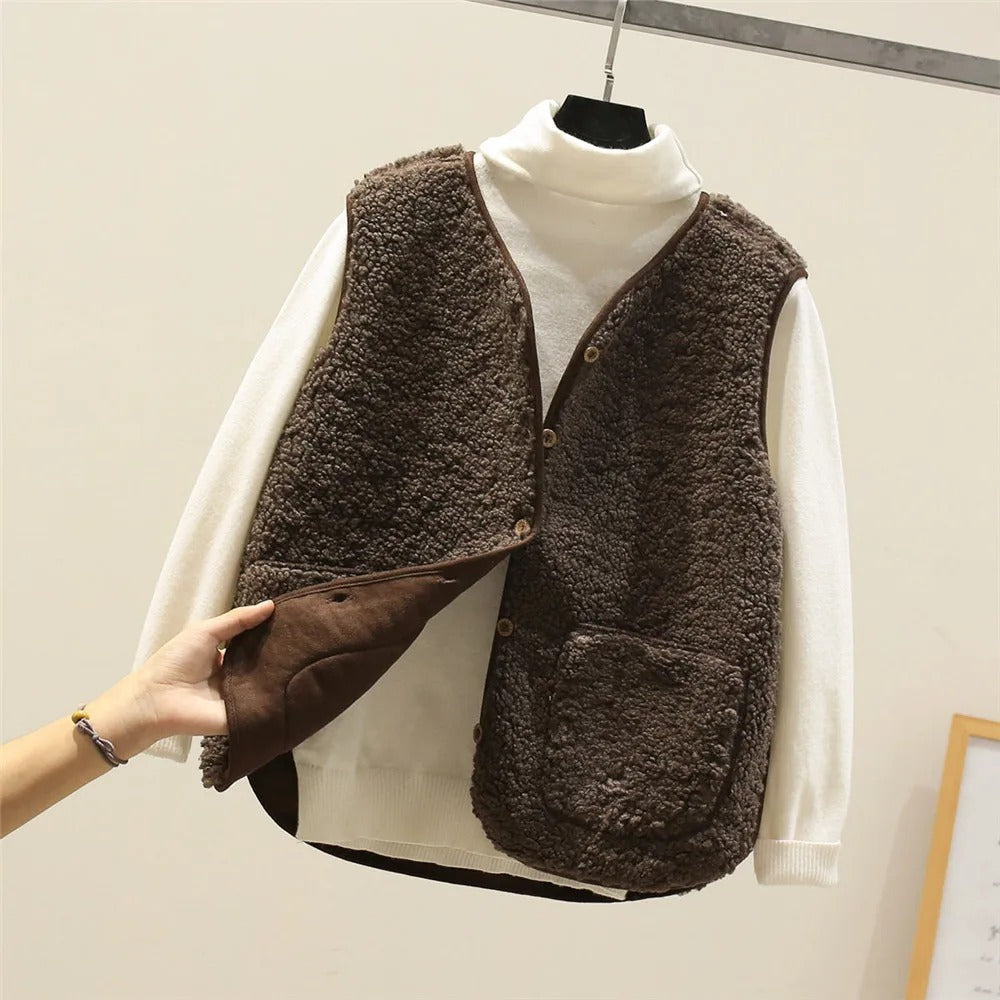 Women’s Gilet - Sherpa Fleece - Relaxed Fit - Hip Length - Button Front