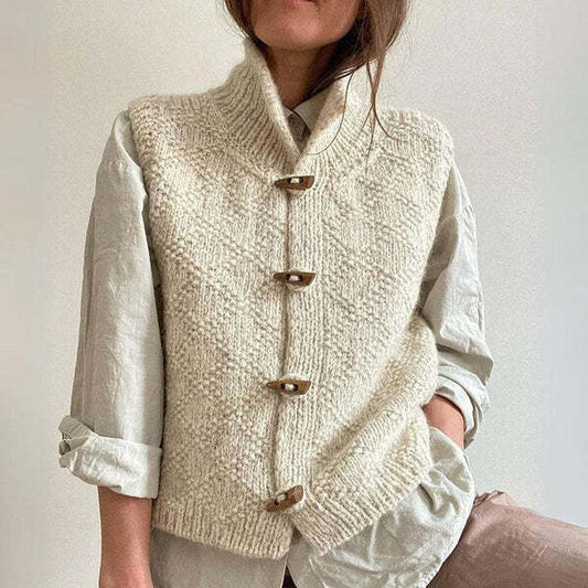 Women's Vest – Wool Knit – Relaxed Fit – Stand Collar – Toggle Buttons