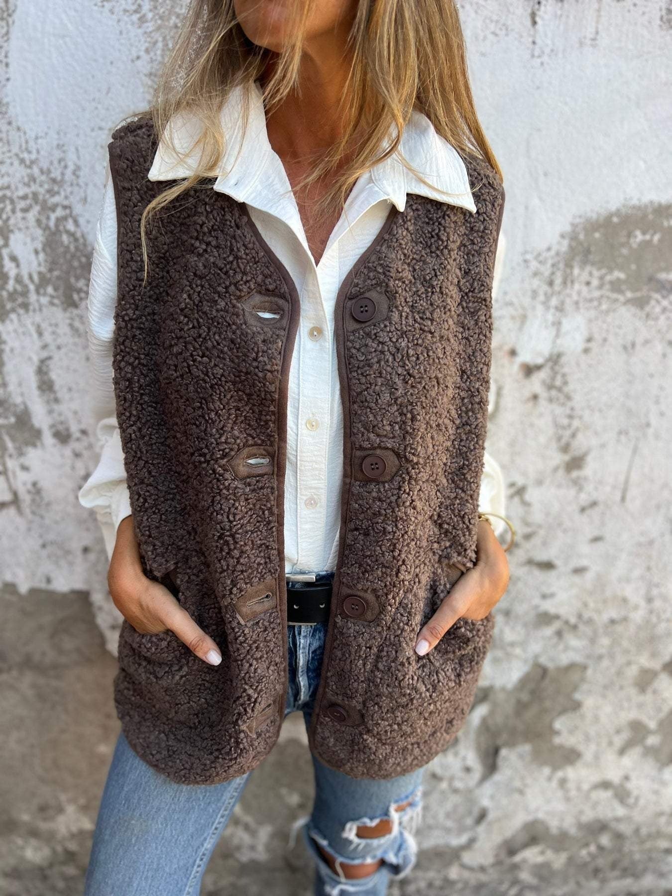 Women's Vest – Shearling Fleece – Relaxed Fit – Button Opening – Soft and Warm