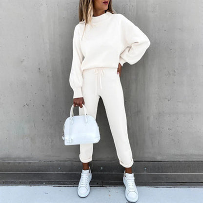 Women's Lounge Set – Comfortable Cotton Knit – Relaxed Top – Slim Pants
