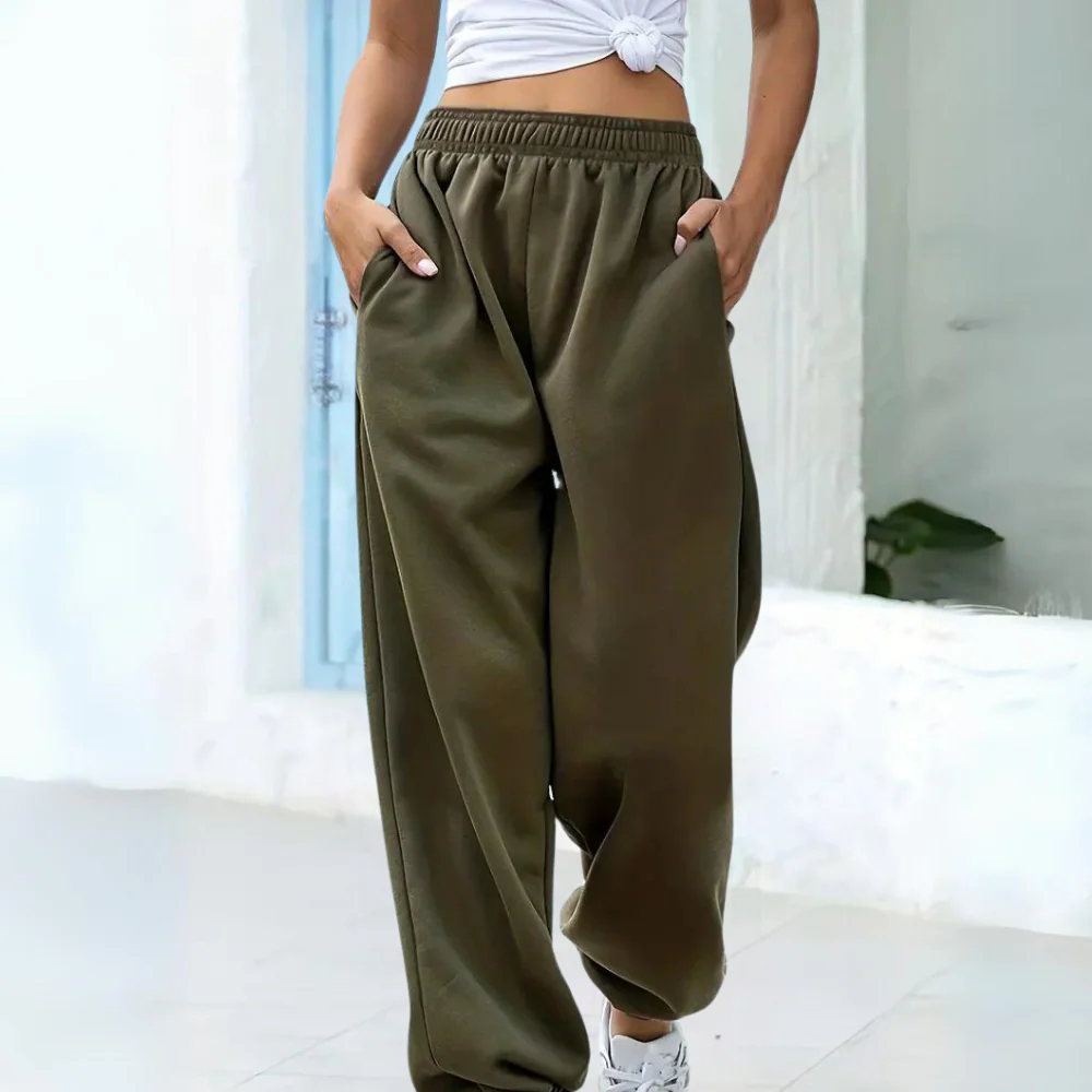 Women's Sweatpants – Relaxed Fit – Cotton Blend – Elastic Waistband – Cuffs