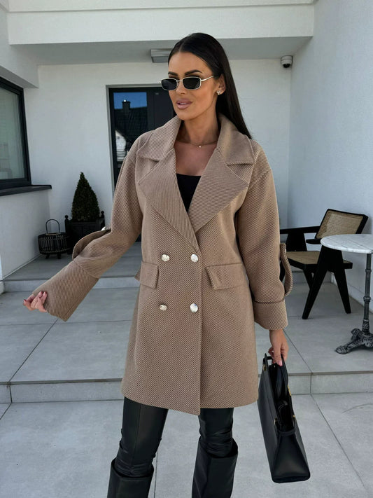 Women's Wool Coat – H-line Fit – Double-breasted – Blazer Collar – Knee-length Model