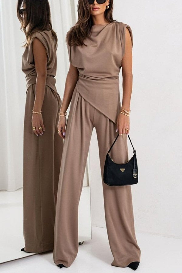 Women's Two-Piece Set – Sleeveless Asymmetric Top – Wide High-Waisted Pants – Breathable Fabric