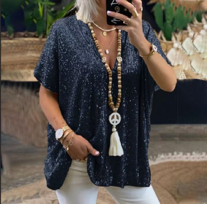 Women's T-shirt – V-neck – Relaxed fit – Sequin embellished – Short sleeve