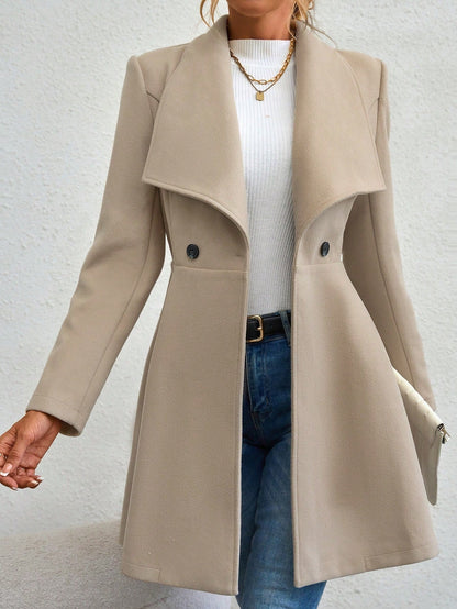 Women's Wool Coat – Slim Fit – Long Model – Buttons – Classic Cut