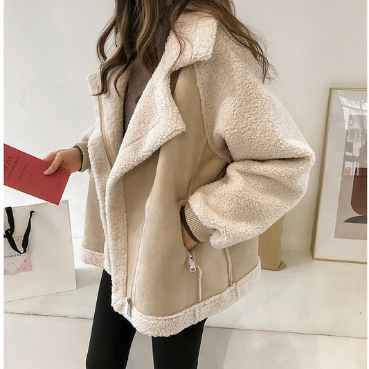 Women's Coat – Oversized Fit – Faux Fur and Suede Look – Zipper Closure