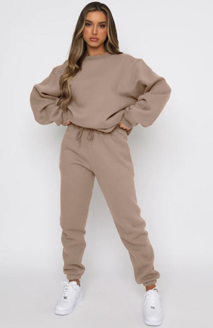 Women's Tracksuit – Relaxed Fit – Cotton Blend – Full Length – Long-Sleeved Top