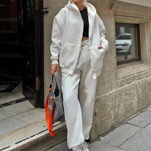 Women's Tracksuit – Oversized Fit – Soft Cotton – Hood and Drawstring – Relaxed Style