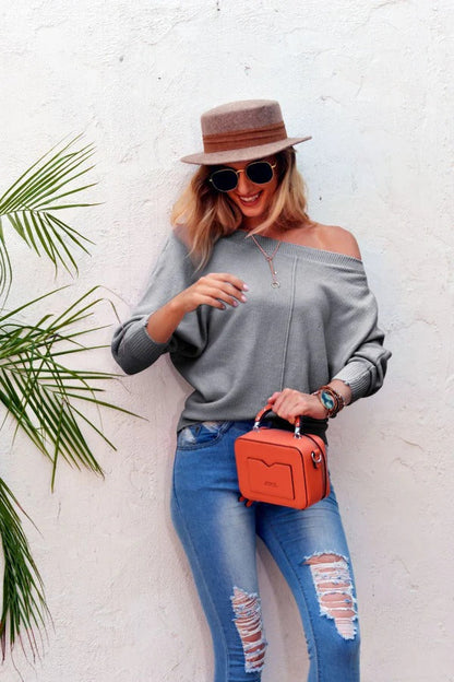 Women's Sweater – Knitted – Oversized Fit – Off-shoulder – Soft Wool Blend