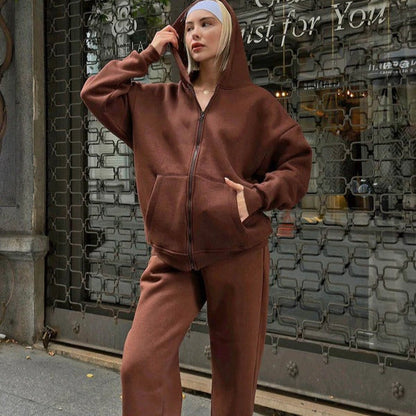 Women's Tracksuit – Oversized Fit – Soft Cotton – Hood and Drawstring – Relaxed Style