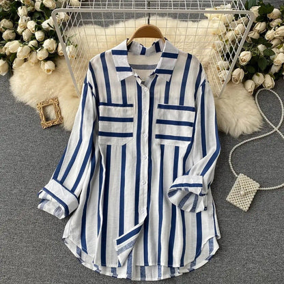 Women's Shirt Jacket – Loose Fit – Vertical Stripes – Button Closure – Cotton Blend