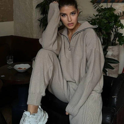 Women's Sweater – Soft Knit – Oversized Fit – Quarter Zipper – Ribbed Edges