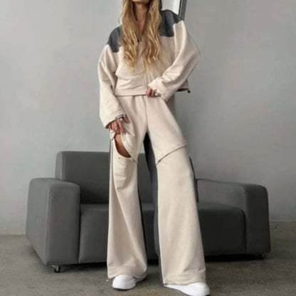Women's Set Lounge Dress – Cropped Hoodie with Zipper – Wide Cotton Pants