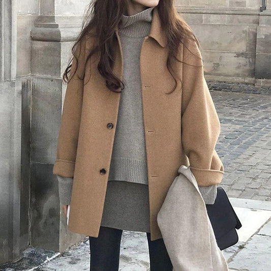 Women's Jacket – Wool – Relaxed Fit – Hip Length – Button Front – Classic Collar