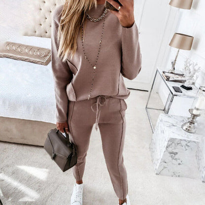 Women's Lounge Set – Comfortable Cotton Knit – Relaxed Top – Slim Pants