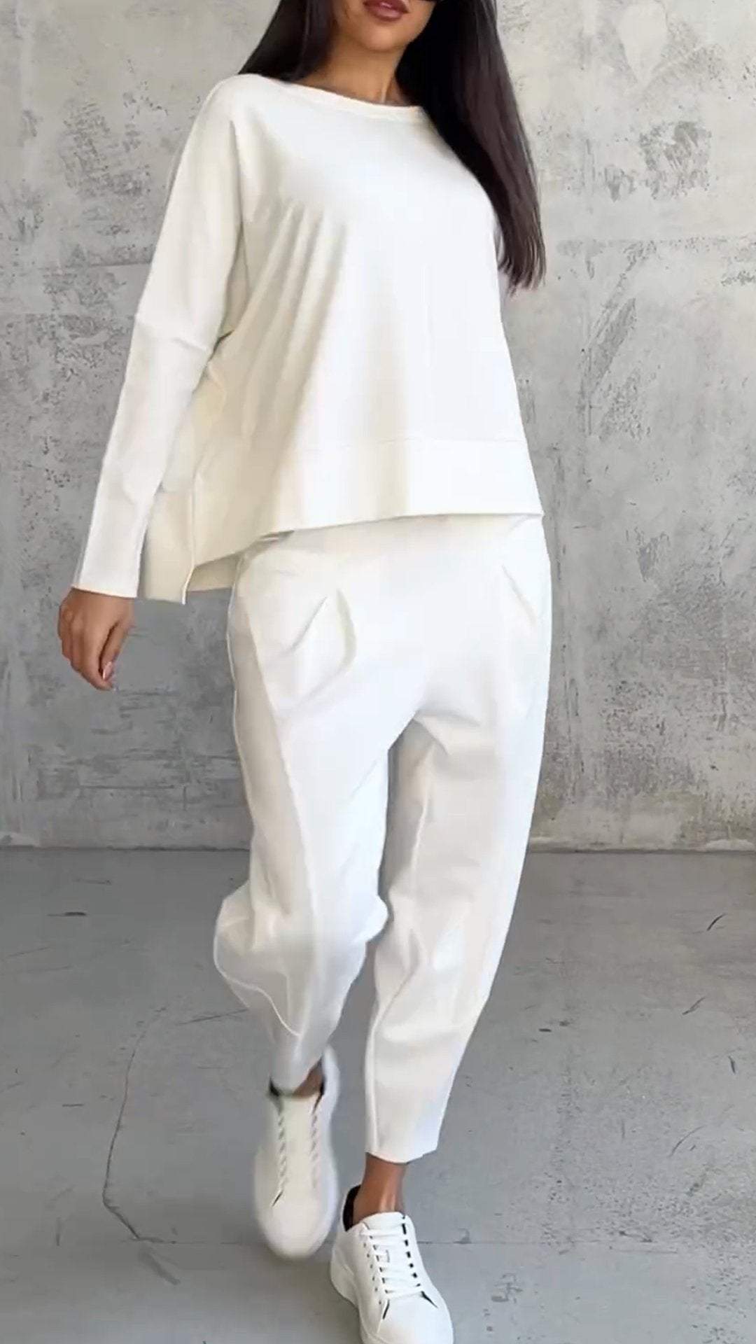 Women's Lounge Set – Oversized Top – Straight Pants – Soft Knitted Comfort Style