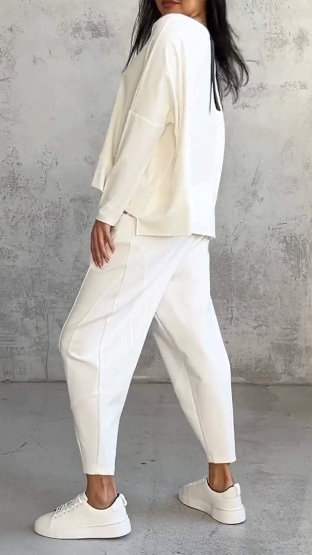 Women's Lounge Set – Oversized Top – Straight Pants – Soft Knitted Comfort Style