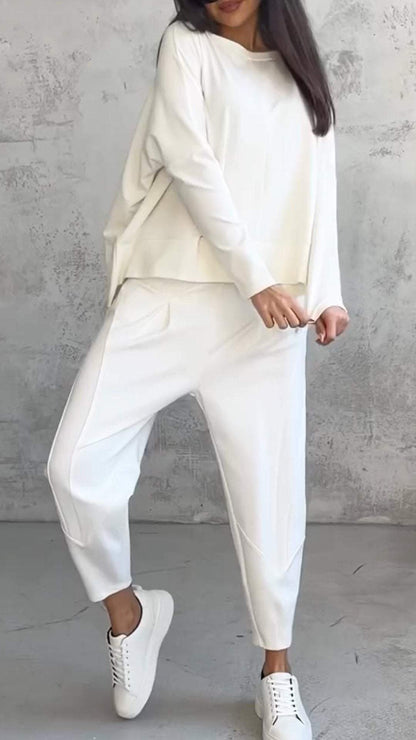 Women's Lounge Set – Oversized Top – Straight Pants – Soft Knitted Comfort Style