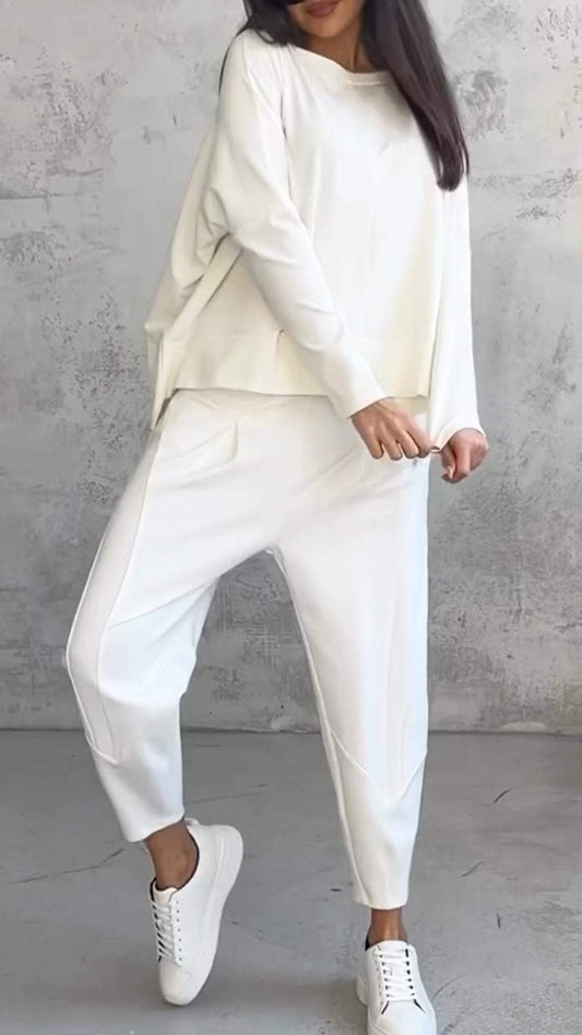 Women's Lounge Set – Oversized Top – Straight Pants – Soft Knitted Comfort Style