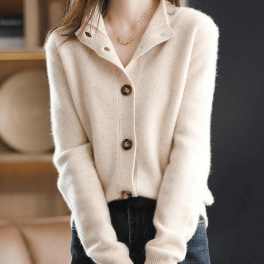 Women's Cardigan - Soft Wool Blend - Loose Fit - Notch Collar - Button Closure