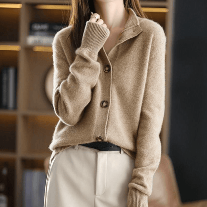 Women's Cardigan - Soft Wool Blend - Loose Fit - Notch Collar - Button Closure
