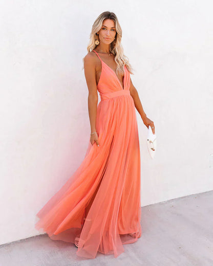 Dress woman long – V-neckline – Spaghetti straps – Light flowing chiffon