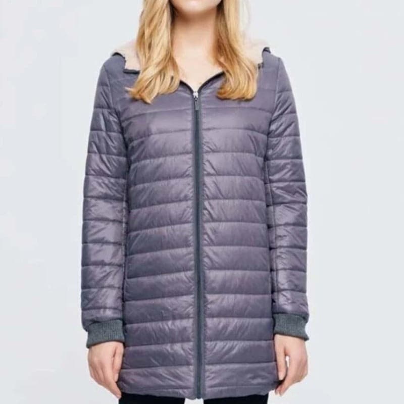 Women's Padded Jacket – Lightweight and Insulated – Mid-Thigh Length – High Collar – Zipper Closure