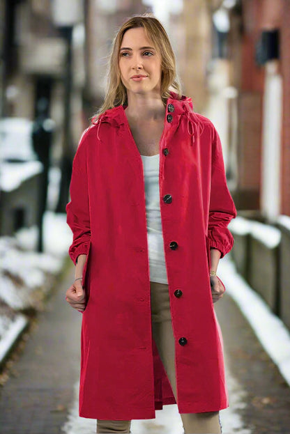 Women's Raincoat - Knee-Length - Adjustable Hood - Button Closure - Comfortable Fit