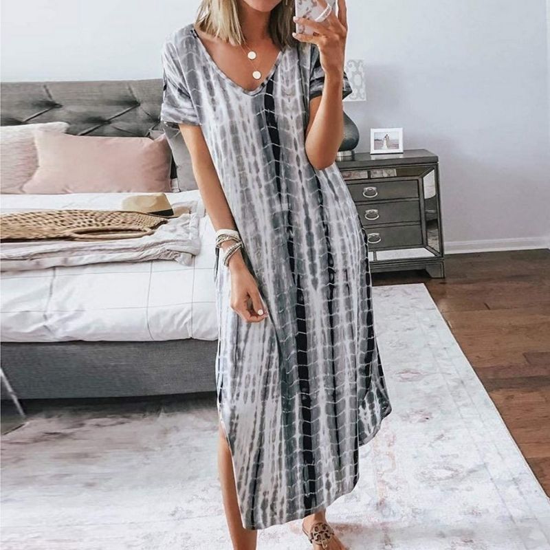 Women's Maxi Dress - Loose Fit - V-Neck - Short Sleeves - Trendy Tie-Dye Pattern